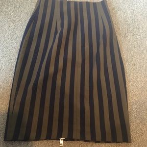 Zara women’s pencil skirt